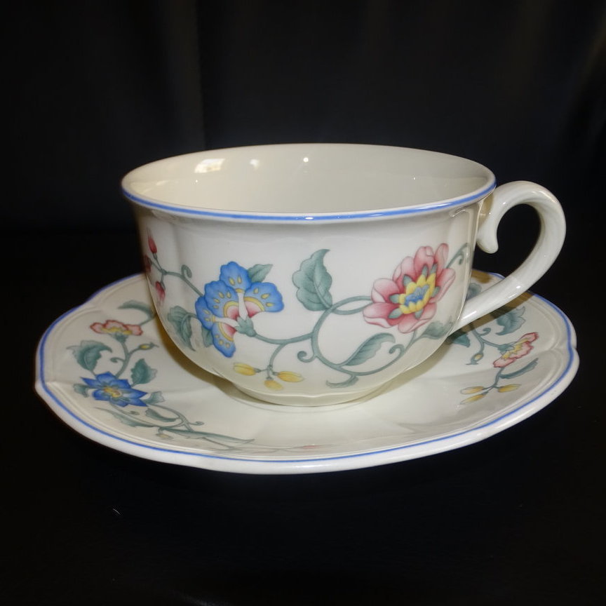 Villeroy & Boch Delia: Jumbotasse / Tasse mit Unterteller Villeroy & Boch (7120756113545)