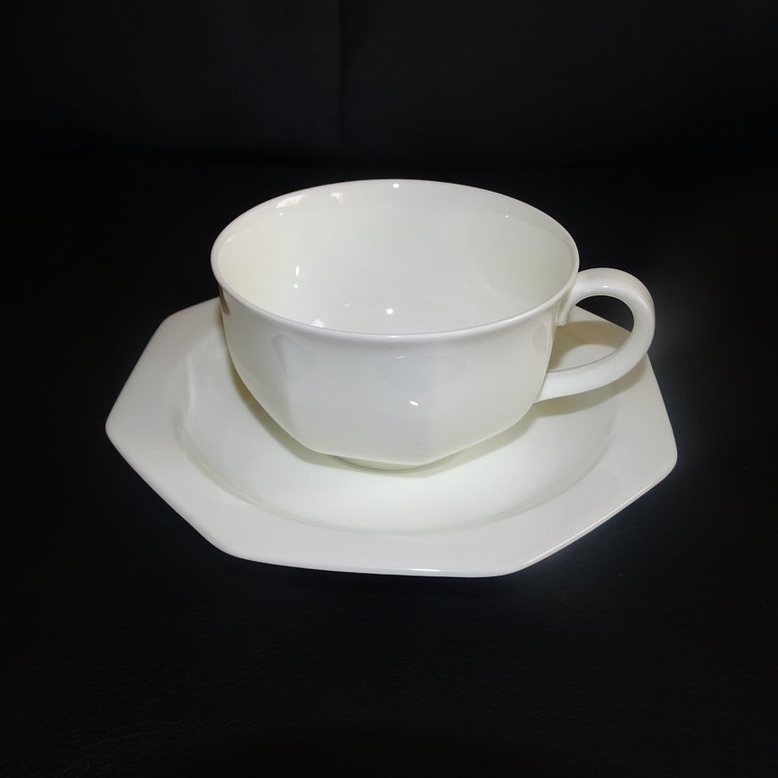 Villeroy & Boch Heinrich Astoria Weiß: Teetasse / Tasse mit Unterteller Villeroy & Boch (7120777445513)