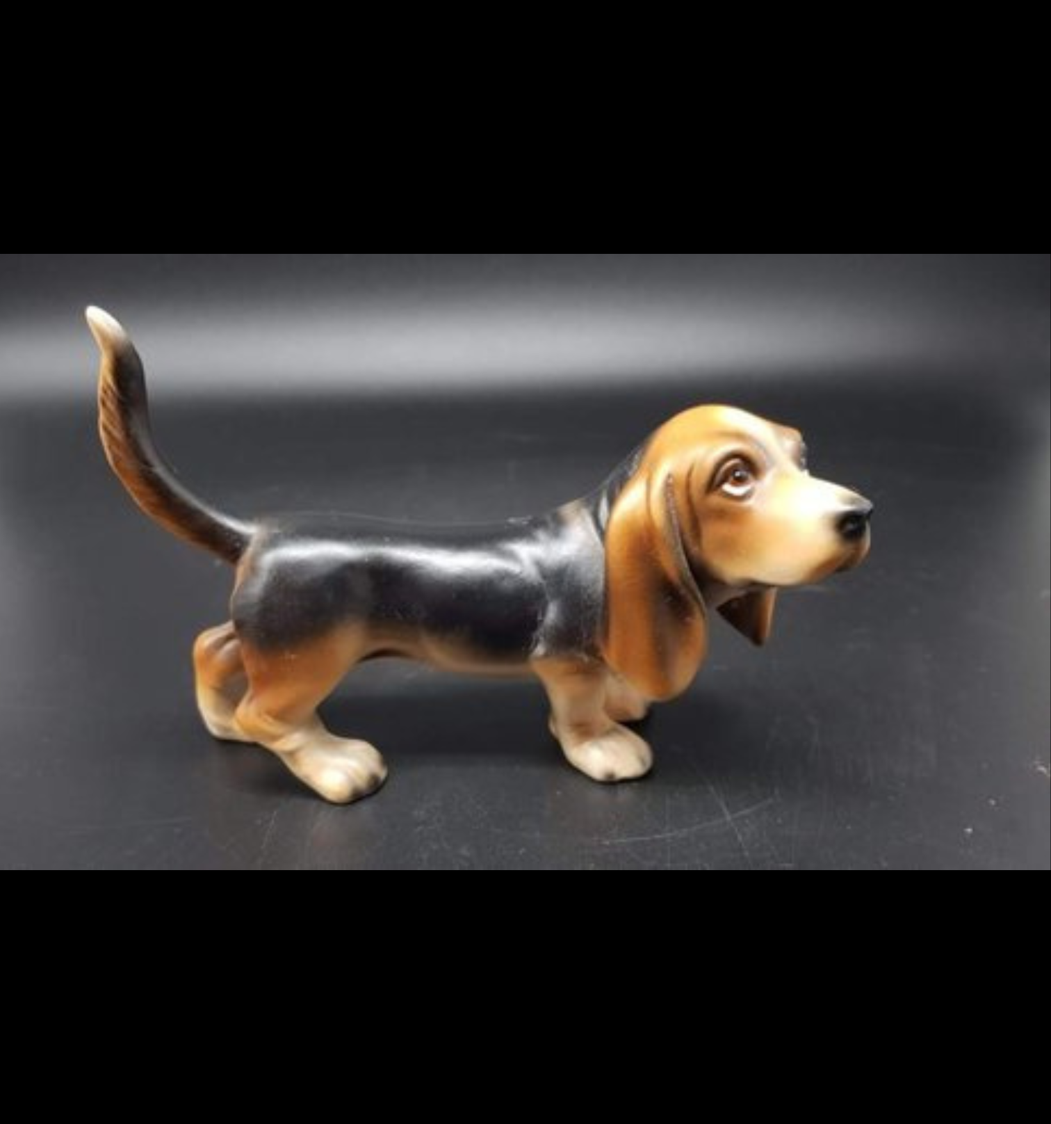 Goebel Porzellanfigur: Basset Hund (7120930046089)