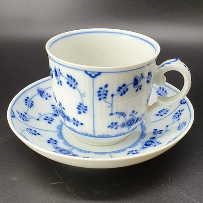 Heinrich Amalienburg: Kaffeetasse / Tasse mit Unterteller Heinrich (7121074978953)