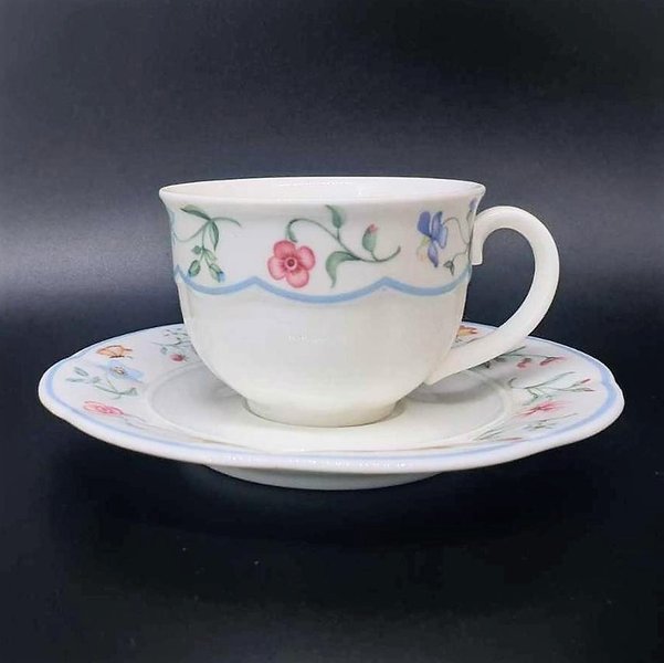 Villeroy & Boch Mariposa: Mokkatasse / Espressotasse mit Unterteller Villeroy & Boch (7121049321609)