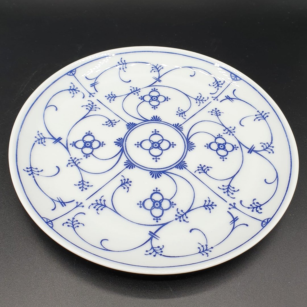 Form Marienbad Ingres Weiss Strohblume Indisch Blau: Kuchenteller / Frühstücksteller Winterling (7121038704777)