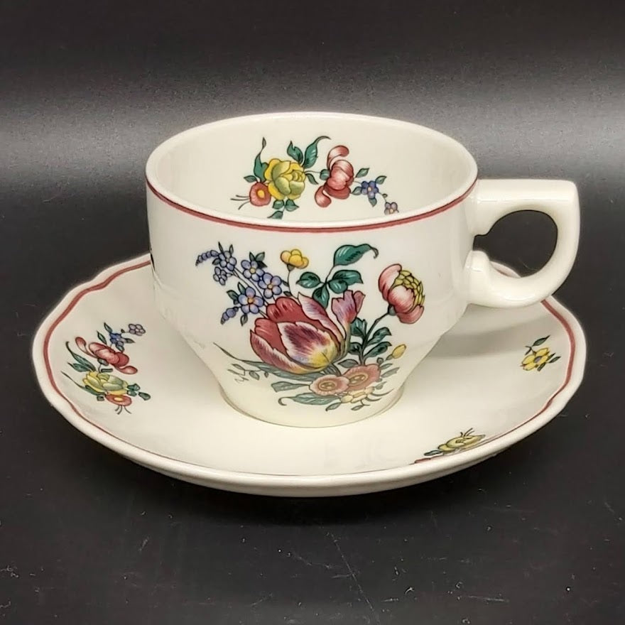 Villeroy & Boch Alsace: Kaffeetasse / Tasse mit Unterteller Tulpe Hotel Villeroy & Boch (7120943579273)