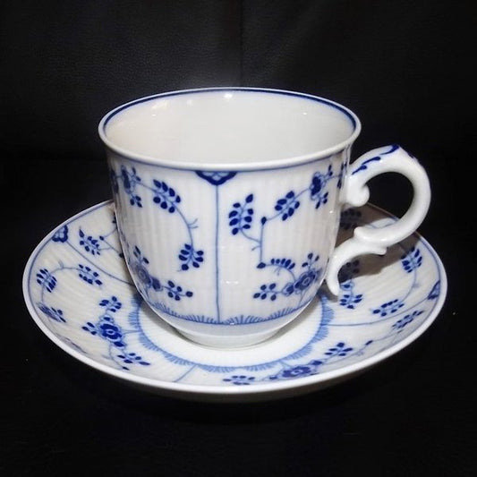 Höchst Residenz Amalienburg: Kaffeetasse / Tasse mit Unterteller - neu Höchst Residenz Amalienburg (7120891674761)