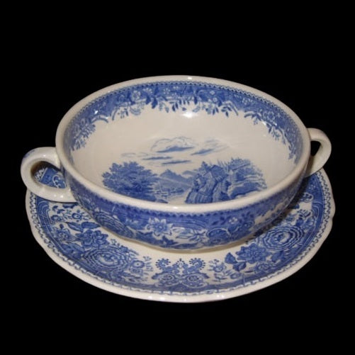 Villeroy & Boch Burgenland blau: Suppentasse (senkrechte Griffe) mit Unterteller Villeroy & Boch (7120758931593)