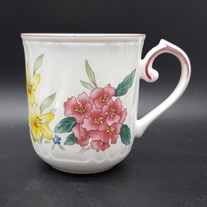 Villeroy & Boch Flora Bella: Henkelbecher / Kaffeebecher / hohe Kaffeetasse - neu Villeroy & Boch (7120883810441)