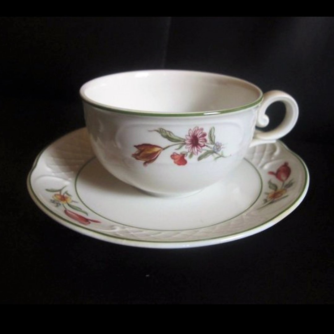 Villeroy & Boch Tulipe: Teetasse / Tasse / Kaffeetasse mit Unterteller Villeroy & Boch (7120700113033)